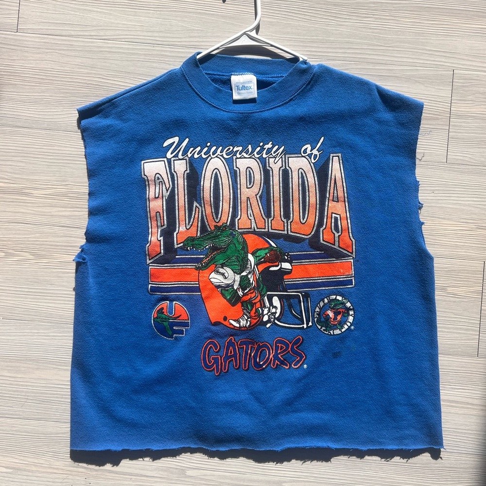 University of Florida vintage muscle tee sweatshirt. Size L